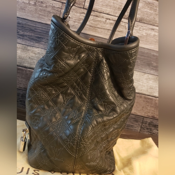 Louis Vuitton PM Lilia Antheia Vert Bronze**Read Details** - Picture 3 of 16